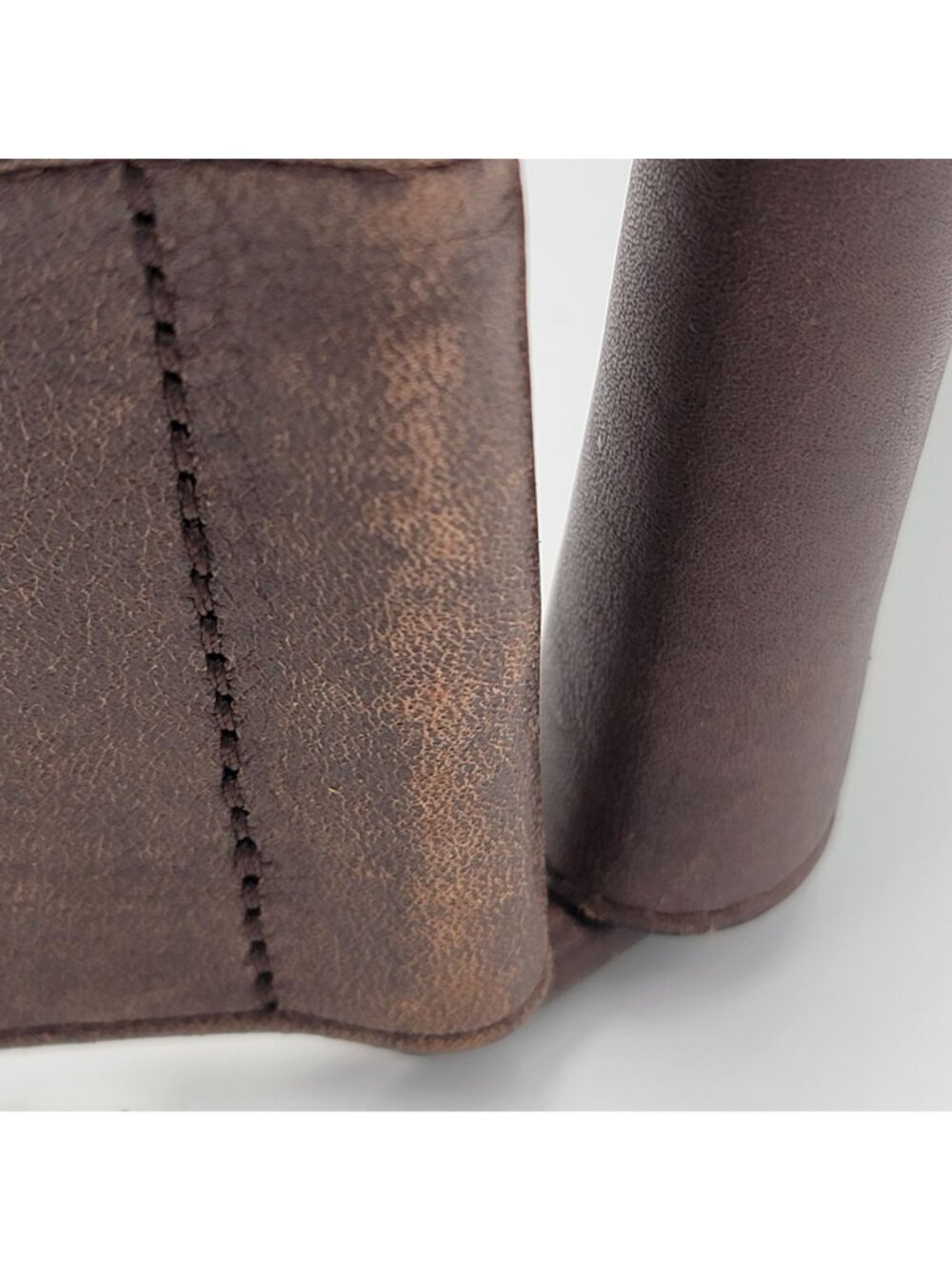 Vintage Wide Brown Leather Belt With Brass Accents Adjustable Design Made In Chi - Picture 3 of 12